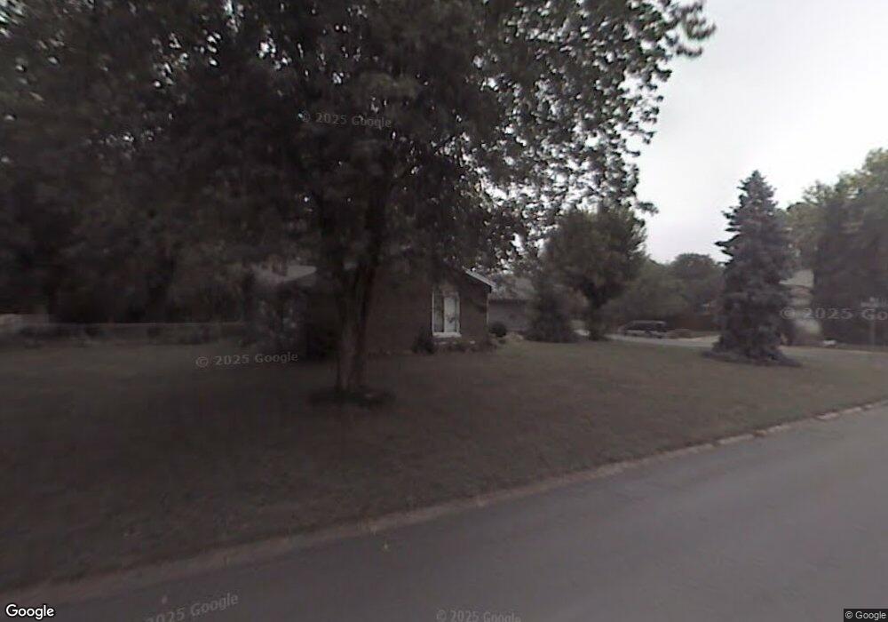 3251 Beech Dr, Columbus, IN 47203 - photo 1
