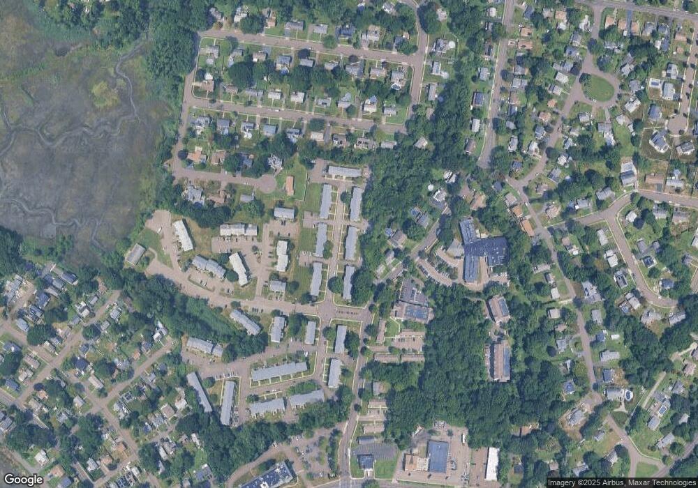 31 Carriage Path N, Milford, CT 06460 - photo 1