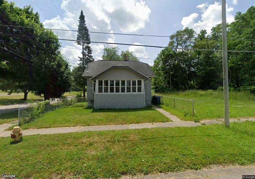 1538 Utah Ave, Flint, MI 48506 - photo 1