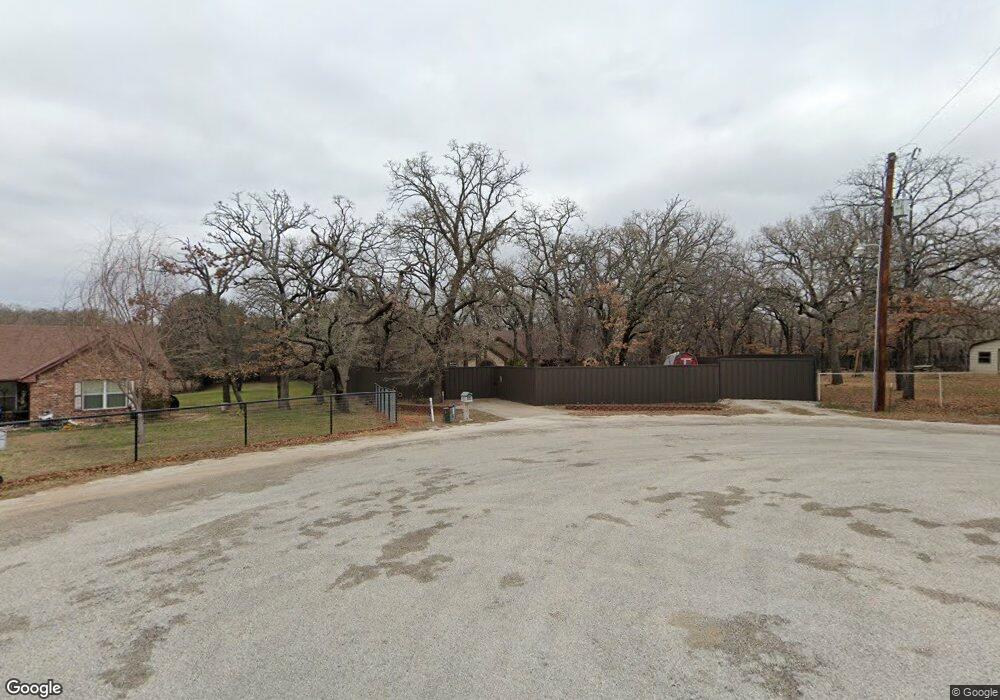 124 Pleasant Oaks Ln, Springtown, TX 76082 - photo 1
