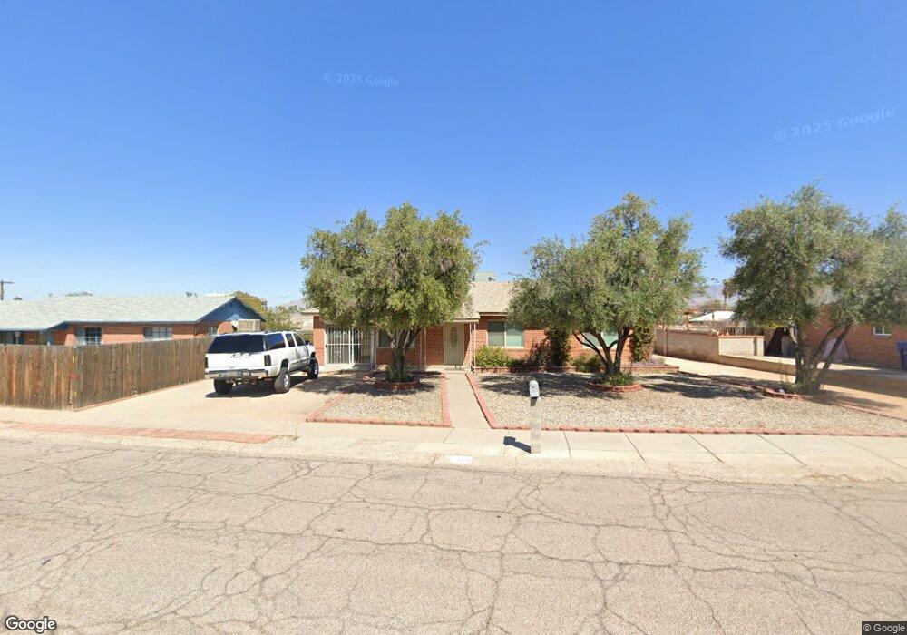 4865 E 13th St, Tucson, AZ 85711 - photo 1
