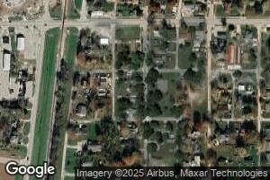 408 S Locust St, Arcola, IL 61910
