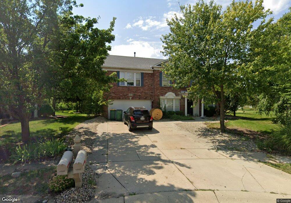 10342 Waveland Cir, Fishers, IN 46038 - photo 1