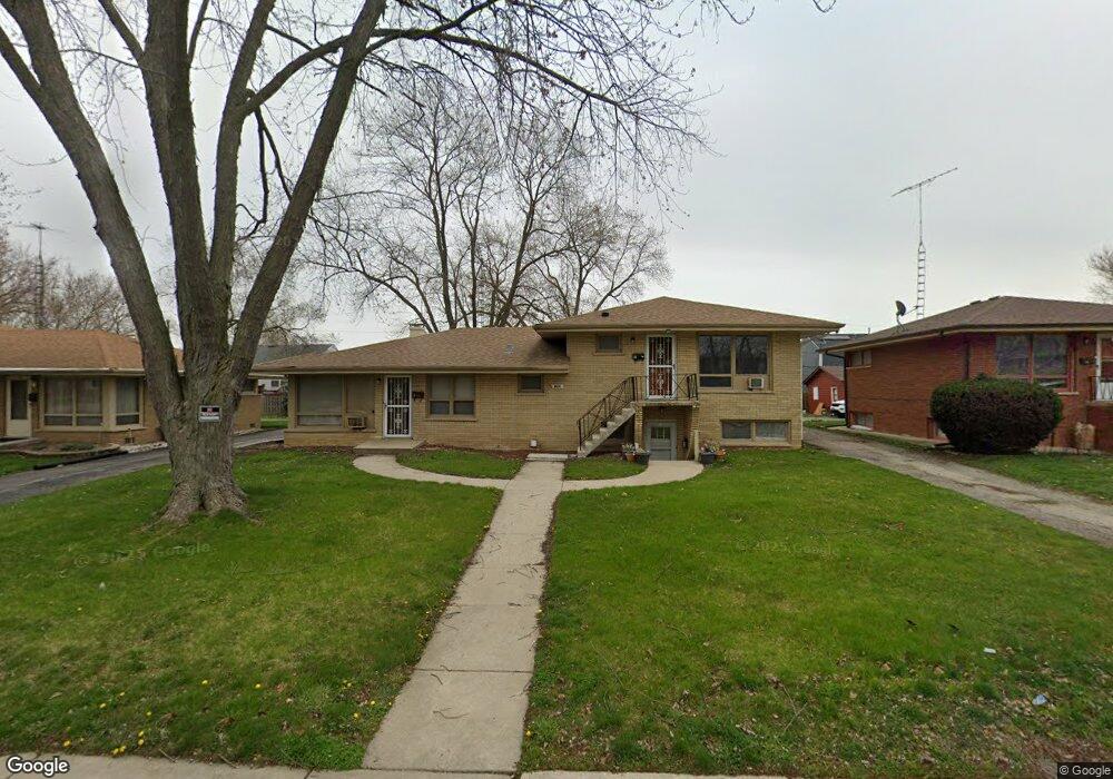 805 N Gladstone Ave, Aurora, IL 60506 - photo 1
