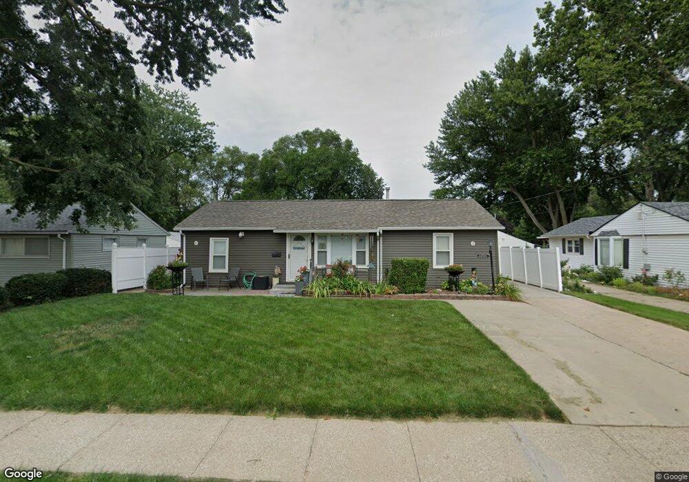 6006 SW 14th St, Des Moines, IA 50315 - photo 1