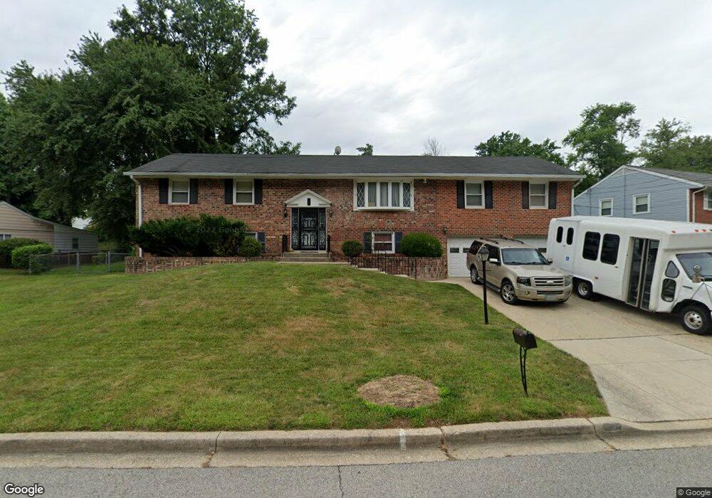505 Millwoof Dr, Capitol Heights, MD 20743 - photo 1