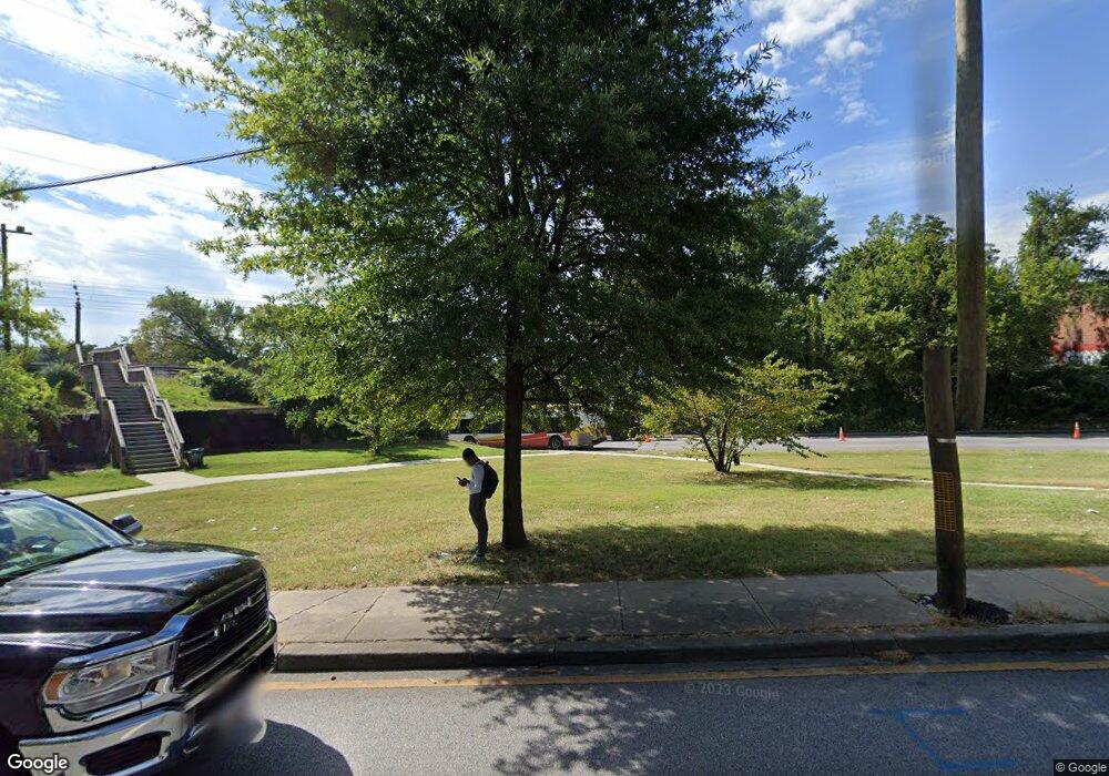 2305 W Franklin St, Baltimore, MD 21223 - photo 1