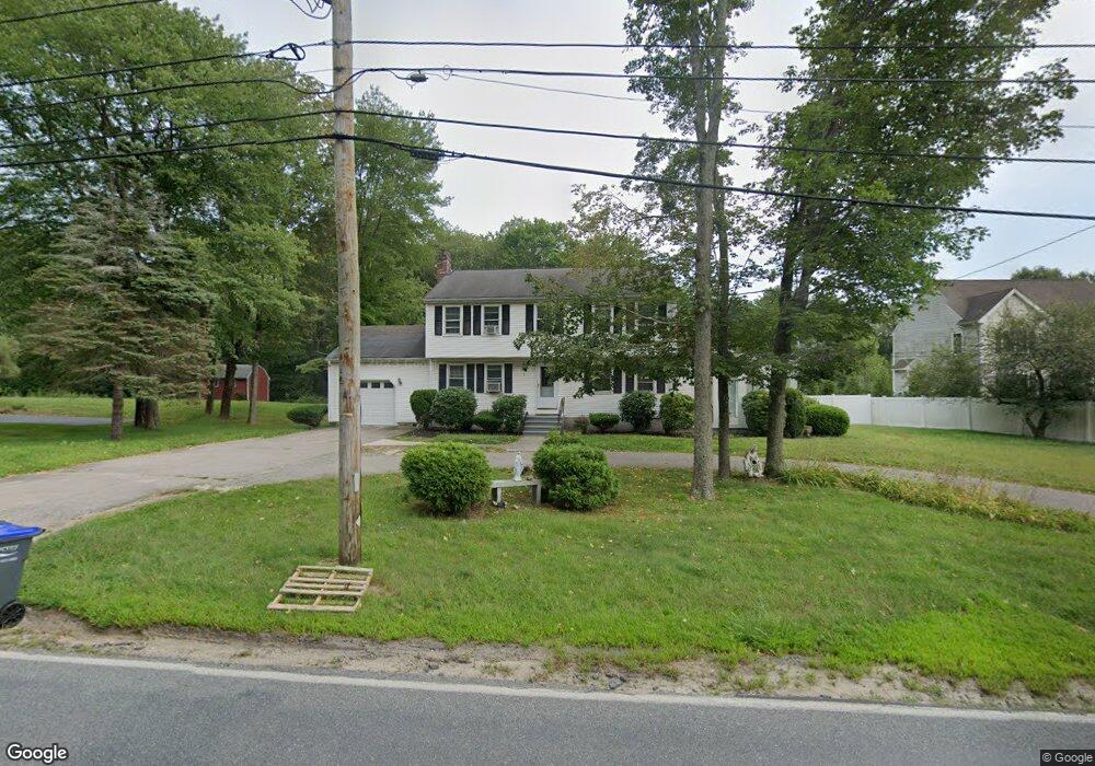 51 Hartford Ave E, Mendon, MA 01756 - photo 1