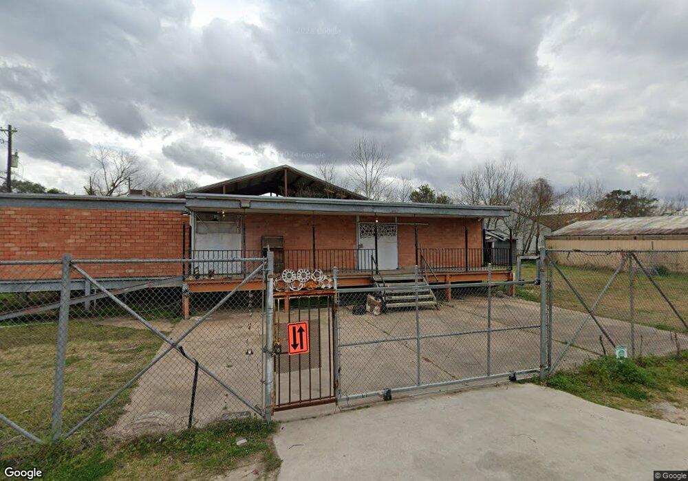 4626 Idaho St, Houston, TX 77021 - photo 1
