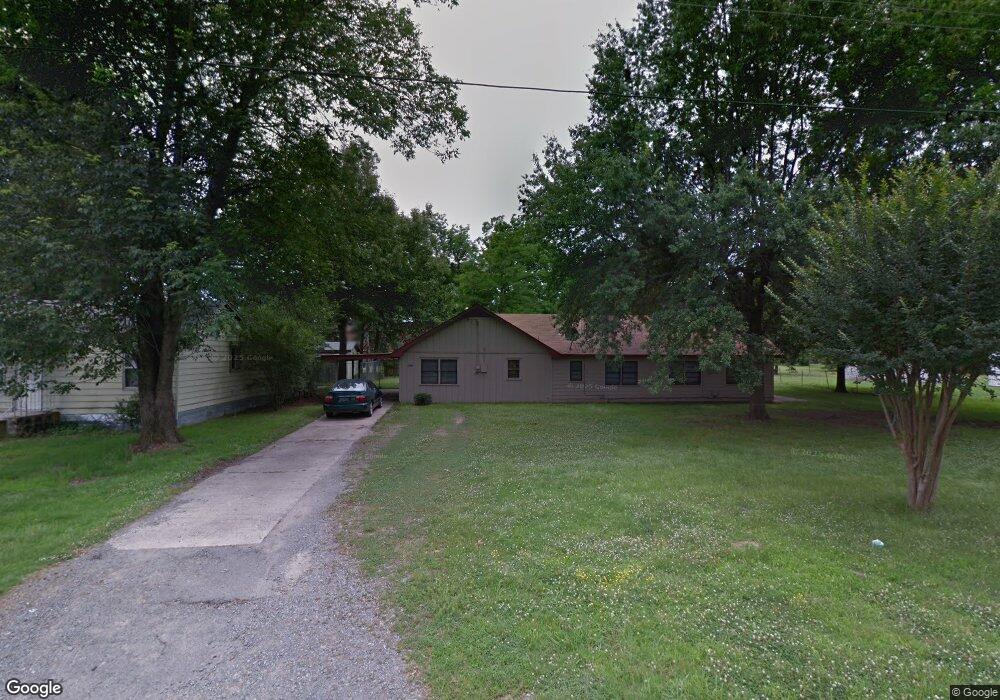 1008 E 8th St, Stuttgart, AR 72160 - photo 1