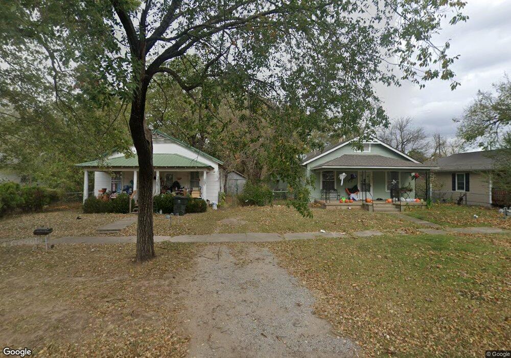 811 W 8th St, Okmulgee, OK 74447 - photo 1