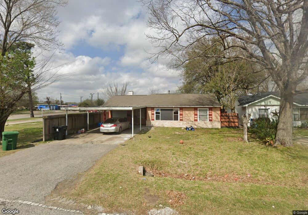 105 Vandel St, Houston, TX 77022 - photo 1