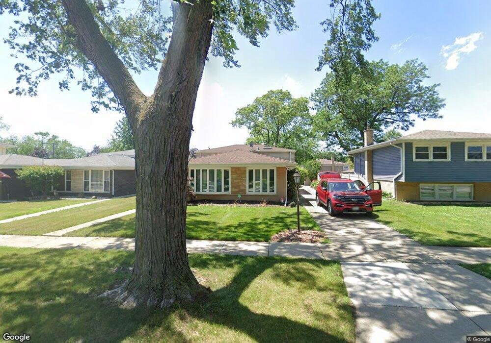 2064 Plainfield Dr, Des Plaines, IL 60018 - photo 1