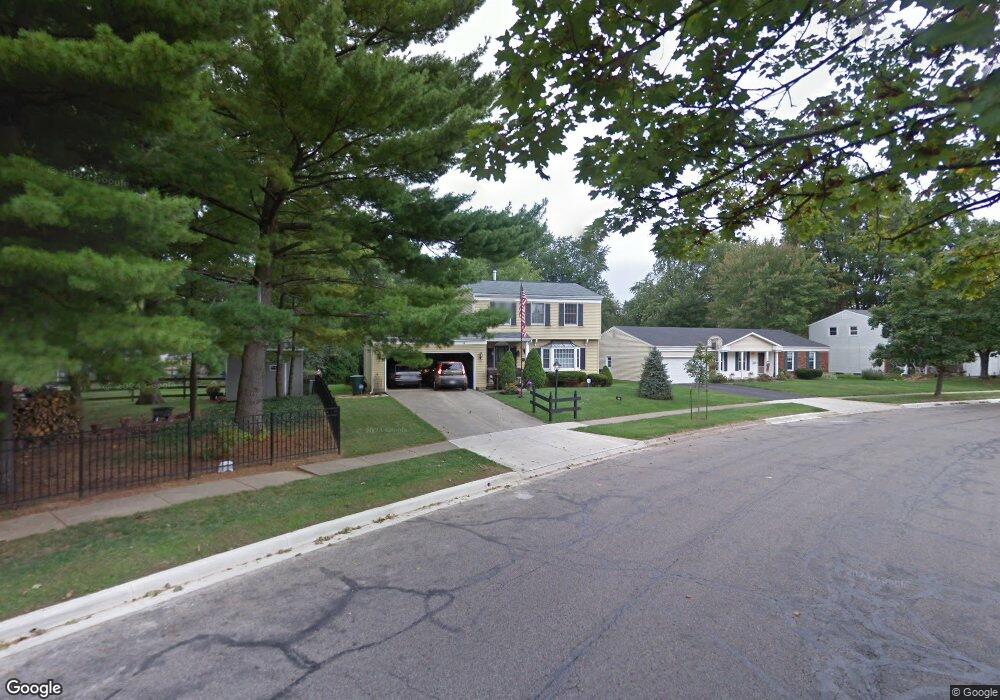 6450 Skywae Dr, Columbus, OH 43229 - photo 1