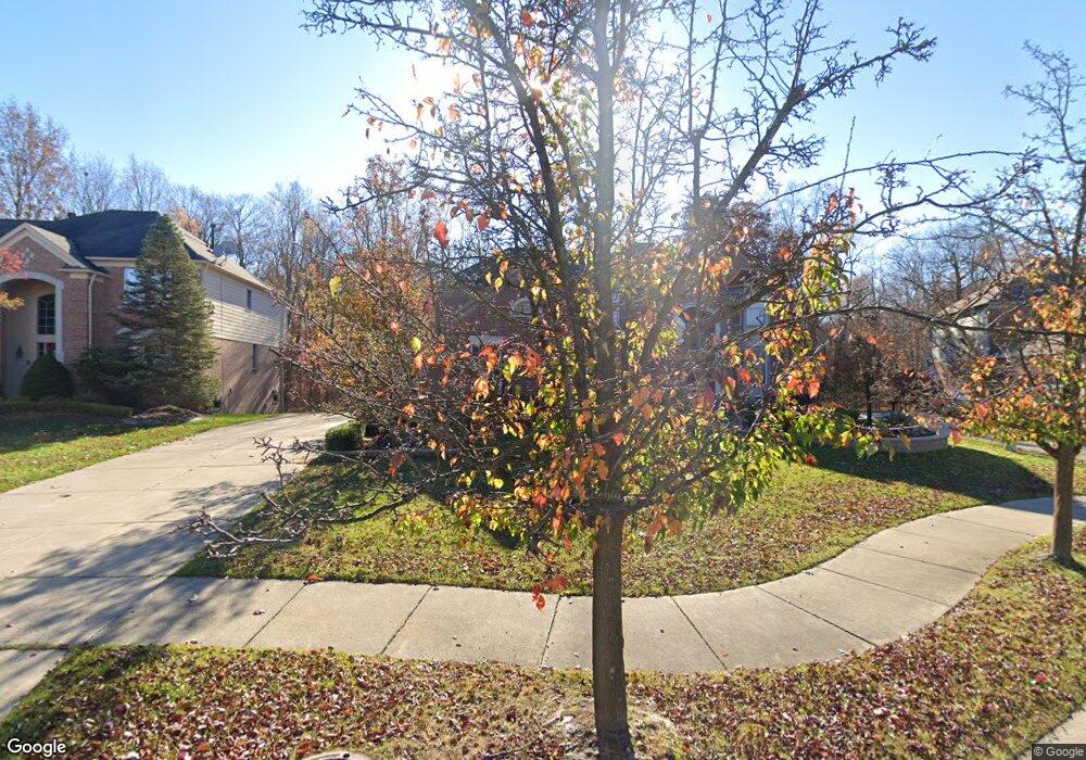 7023 Yorkshire Ct, West Bloomfield, MI 48322 - photo 1
