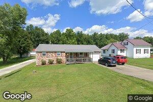 215 Ivywood St, Eleanor, WV 25070