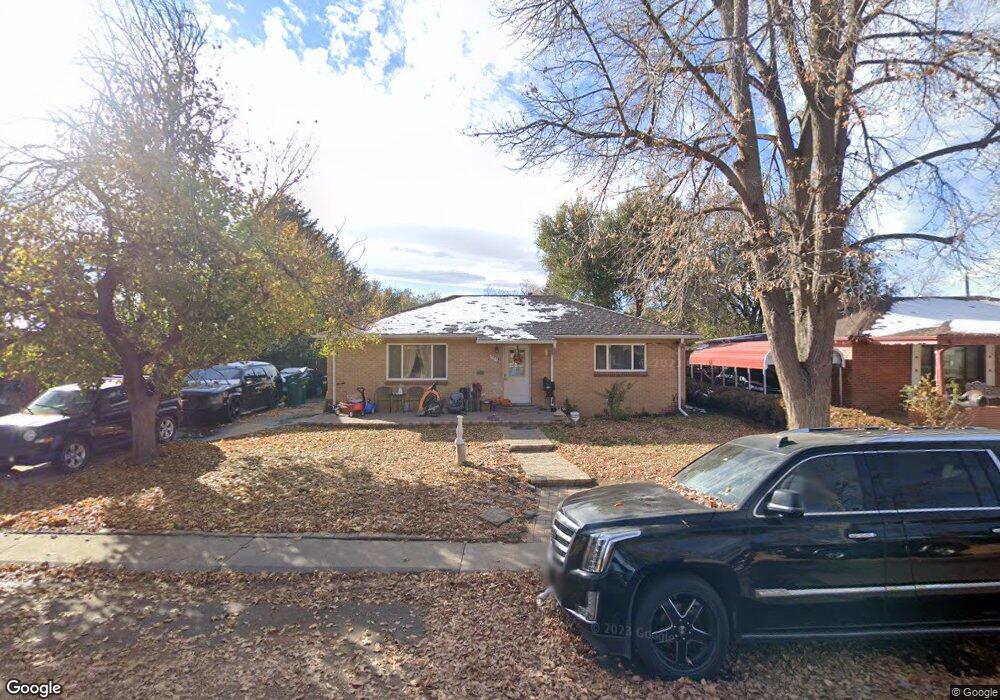 2370 Kenton St, Aurora, CO 80010 - photo 1