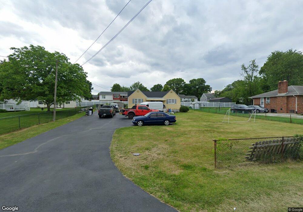 712 Clover Ave, Essex, MD 21221 - photo 1