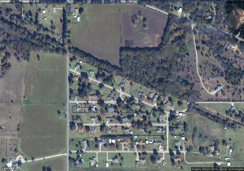 143 Cedar Ln, Ardmore, OK 73401 - photo 1