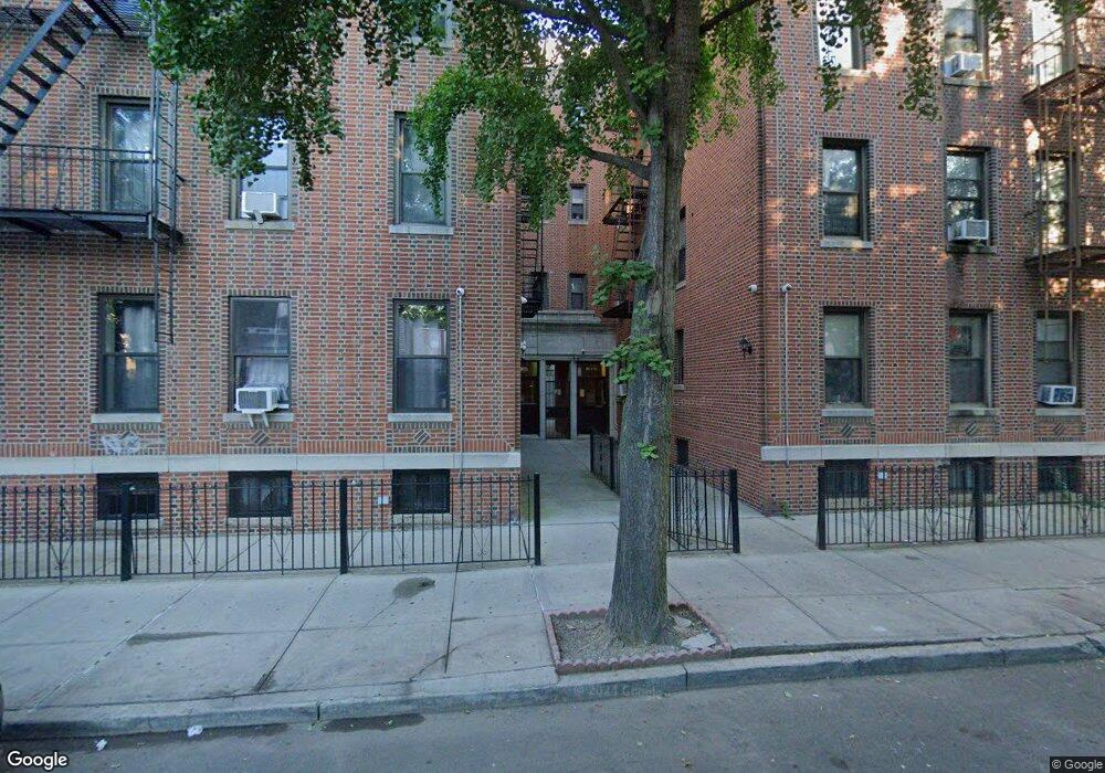 32-60 41st St unit B, Long Island City, NY 11103 - photo 1