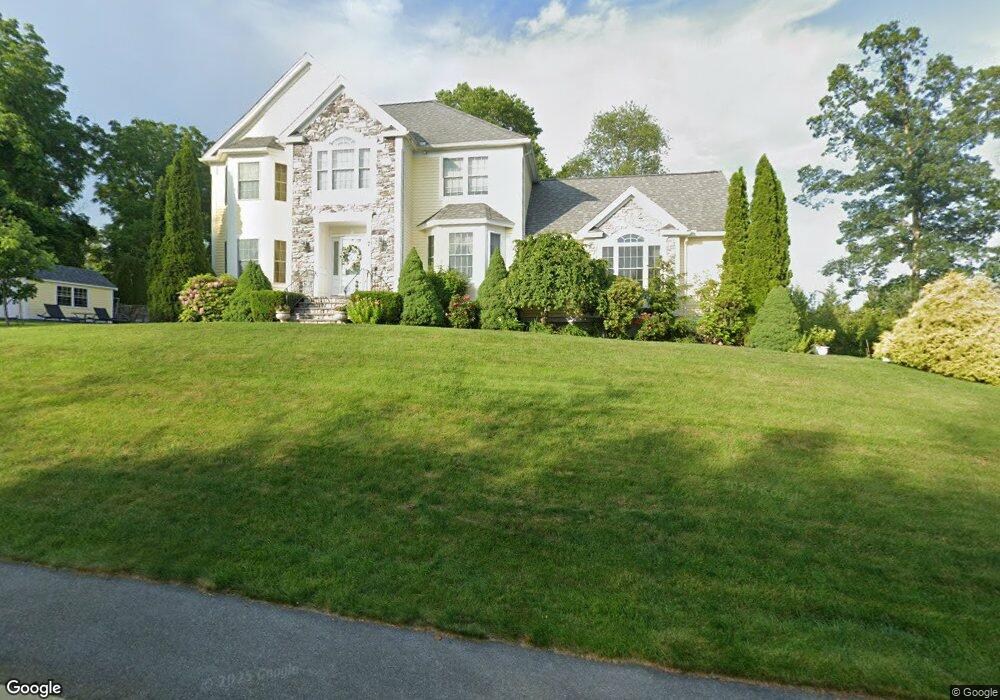 7 Meadow Creek Dr, Dracut, MA 01826 - photo 1