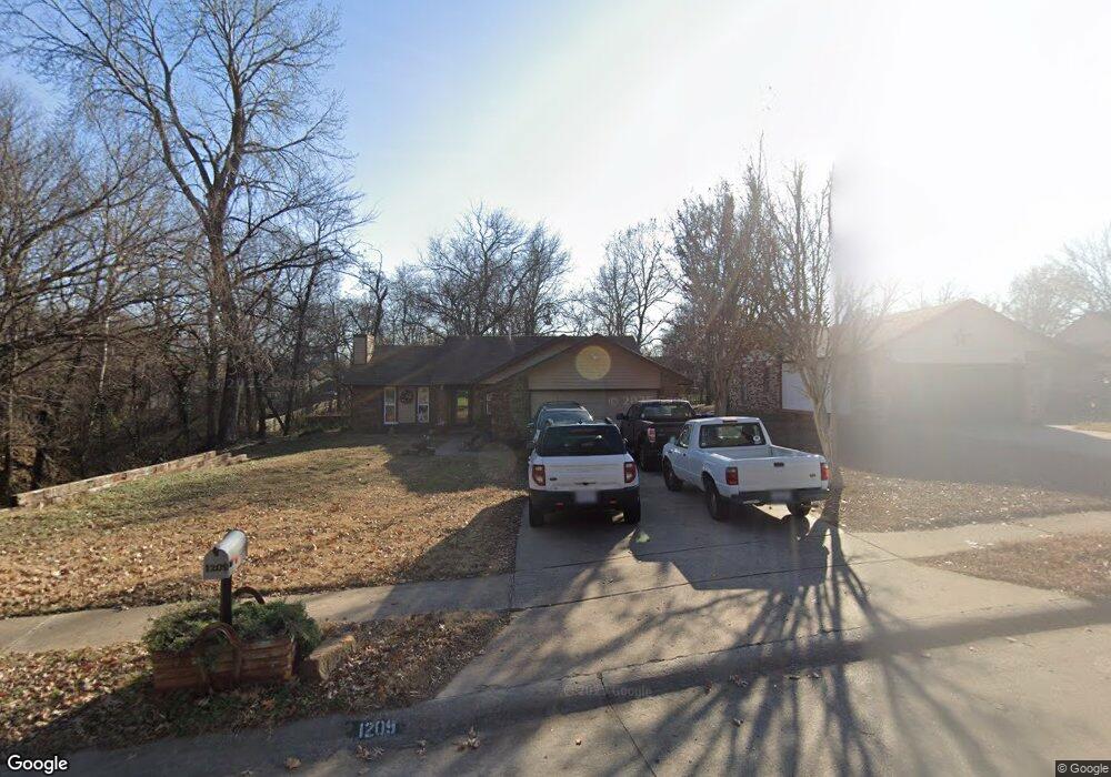 1209 W Inglewood St, Broken Arrow, OK 74011 - photo 1