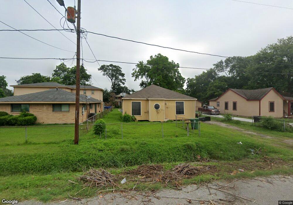 2315 Reid St, Houston, TX 77026 - photo 1
