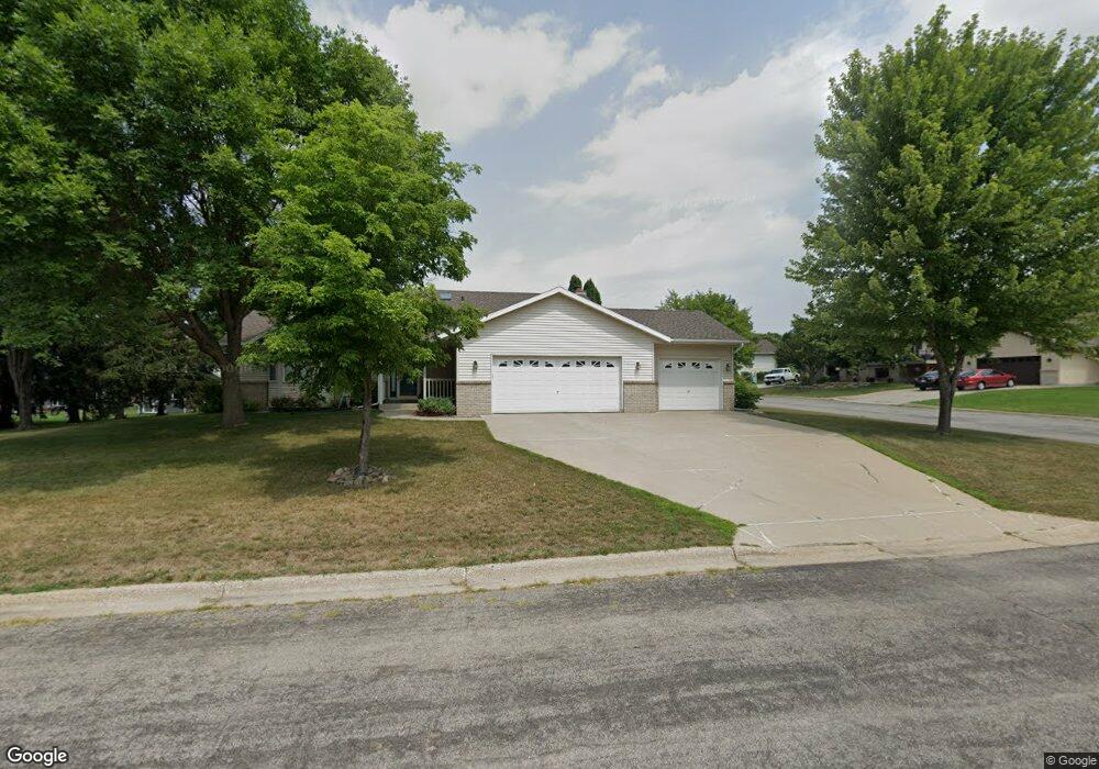 715 Schooners End, Sauk Rapids, MN 56379 - photo 1