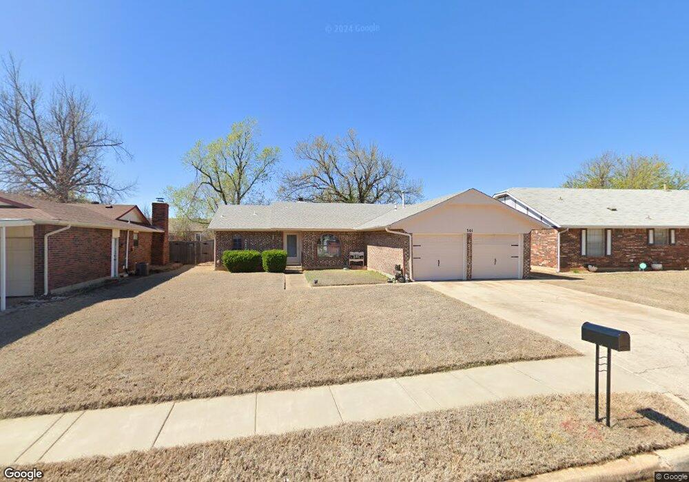 301 S Patterson Dr, Moore, OK 73160 - photo 1