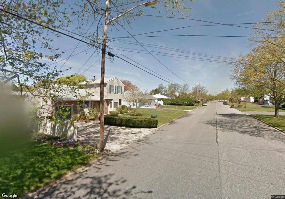 2906 Acorn Ave, Medford, NY 11763 - photo 1