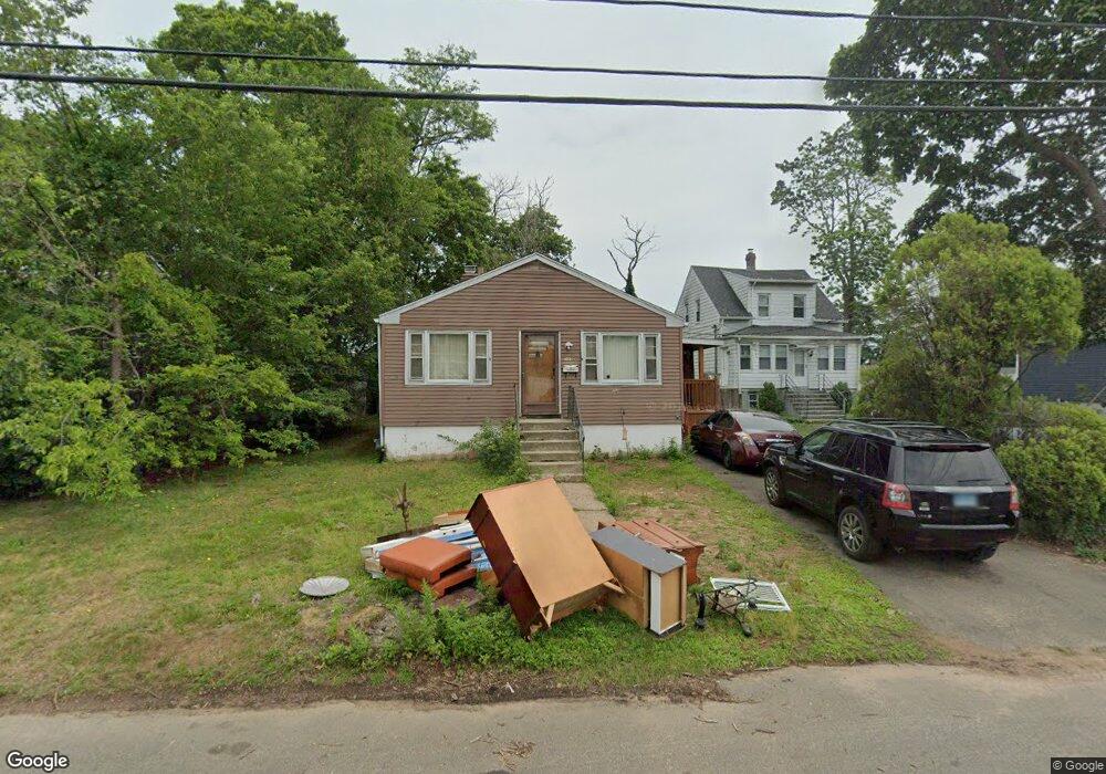 323 Marion St, New Haven, CT 06512 - photo 1