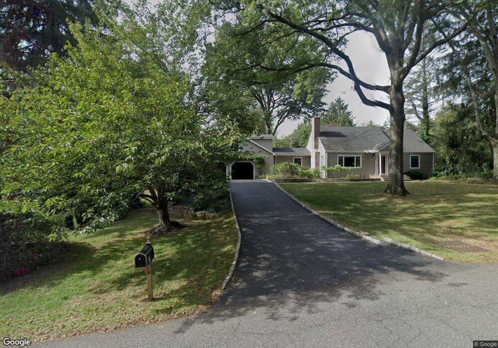 983 Spring Run Ln, Martinsville, NJ 08836 - photo 1