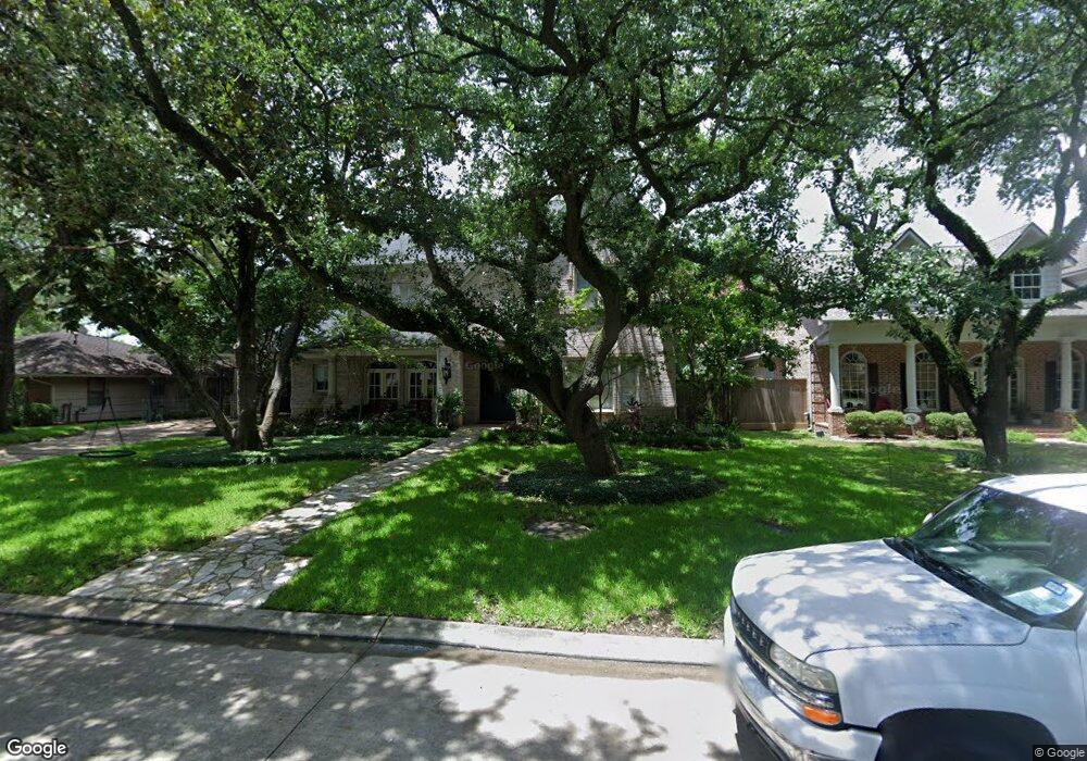 8618 Lanell Ln, Houston, TX 77055 - photo 1