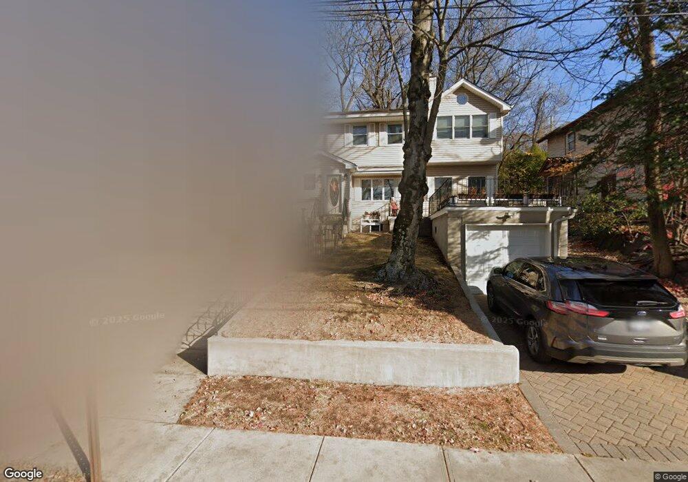 169 Highland Ave, Staten Island, NY 10301 - photo 1