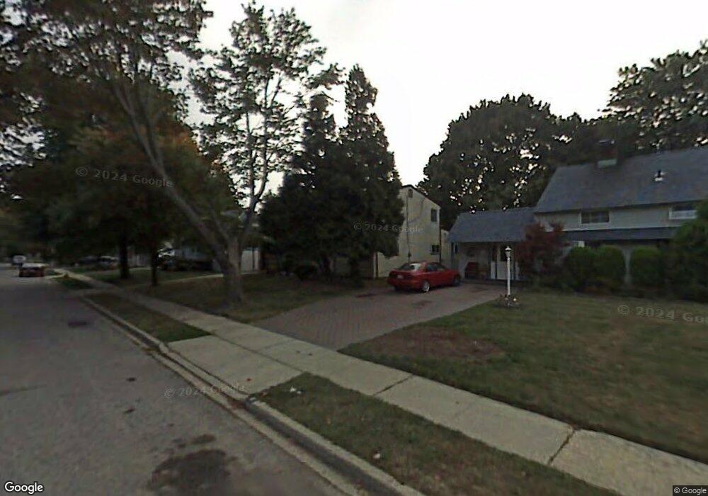 14 Ribbon Ln, Wantagh, NY 11793 - photo 1