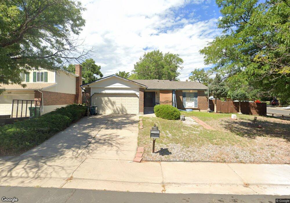 1605 S Dearborn Way, Aurora, CO 80012 - photo 1