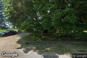 435 E Walnut St, Sheffield, IL 61361