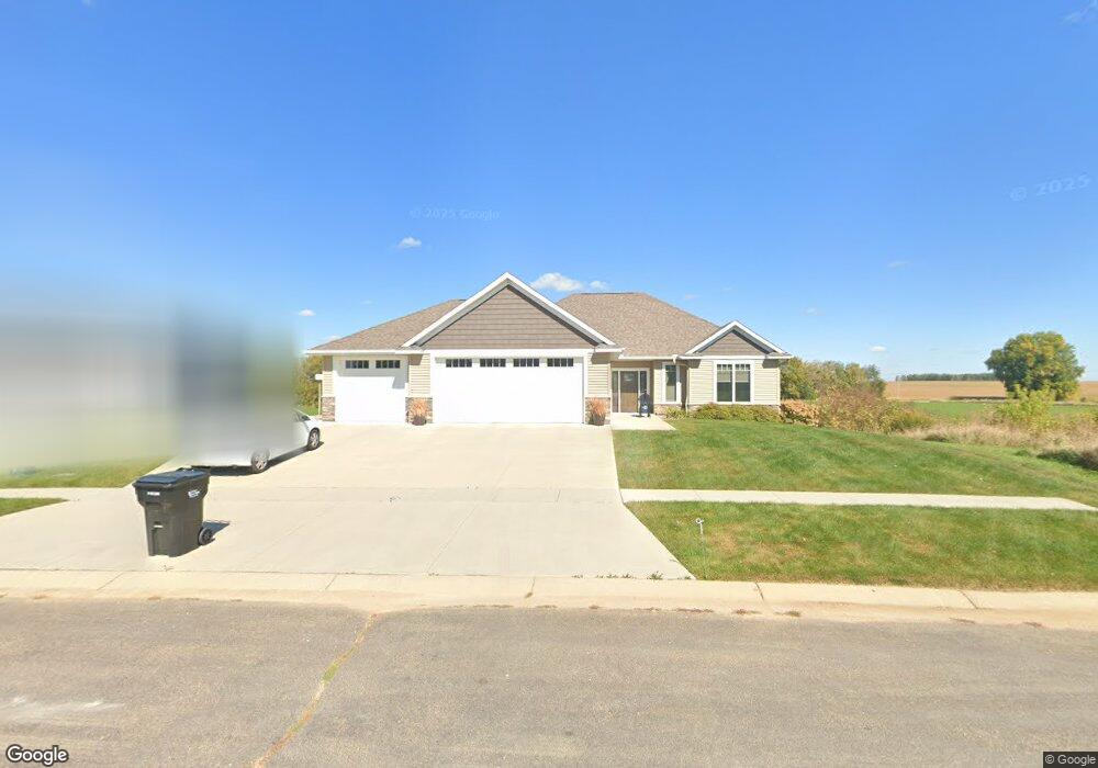 215 5th St NE, Racine, MN 55967 - photo 1