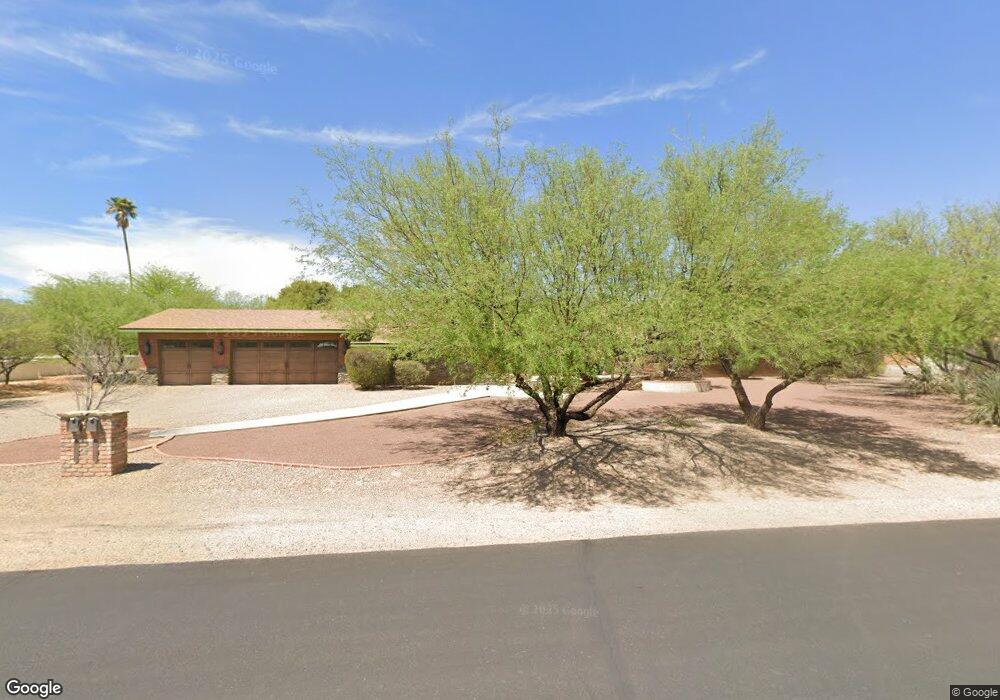 11810 E Wagon Trail Rd, Tucson, AZ 85749 - photo 1
