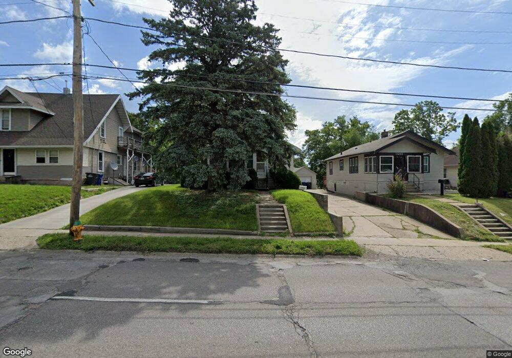 3215 2nd Ave, Des Moines, IA 50313 - photo 1