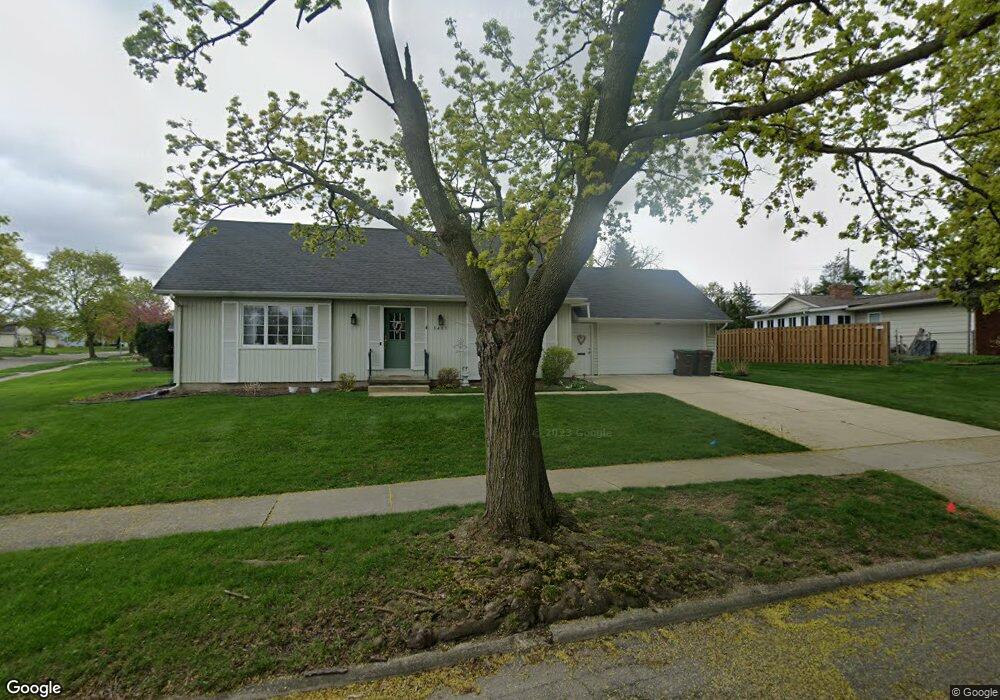 3405 Oakcliff Ln, Lansing, MI 48917 - photo 1