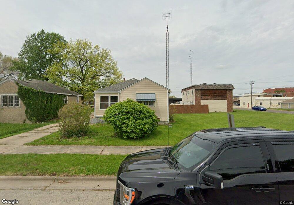 307 S Hamilton St, Lincoln, IL 62656 - photo 1