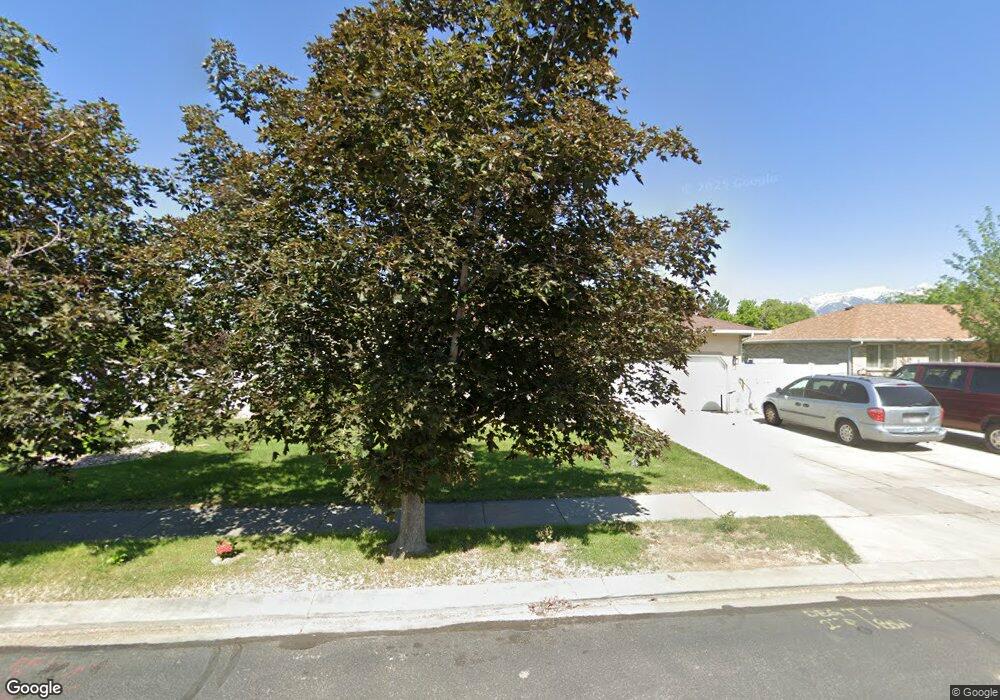 7665 S Elk Ridge Dr, West Jordan, UT 84084 - photo 1