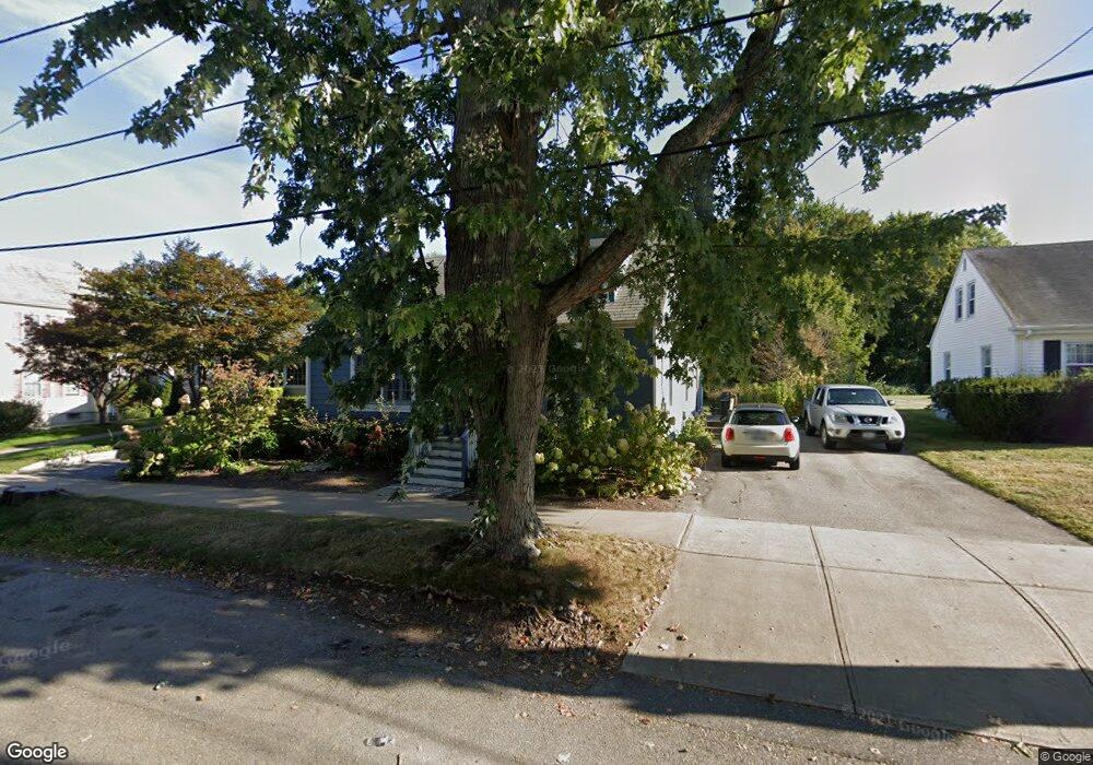 40 Oliver St, Bristol, RI 02809 - photo 1