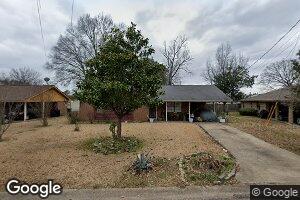 54 Burgundy Dr, Columbus, MS 39702