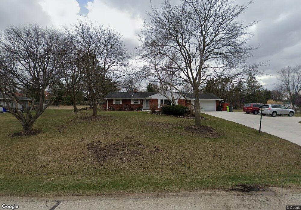 S68W13853 Bristlecone Ln, Muskego, WI 53150 - photo 1