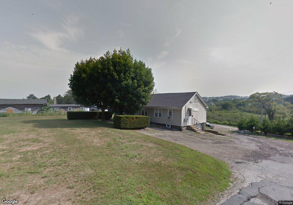 2 Adelaide Ave, Middletown, RI 02842 - photo 1