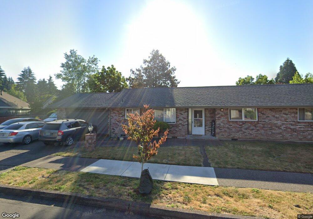 2975 Chuckanut St, Eugene, OR 97408 - photo 1