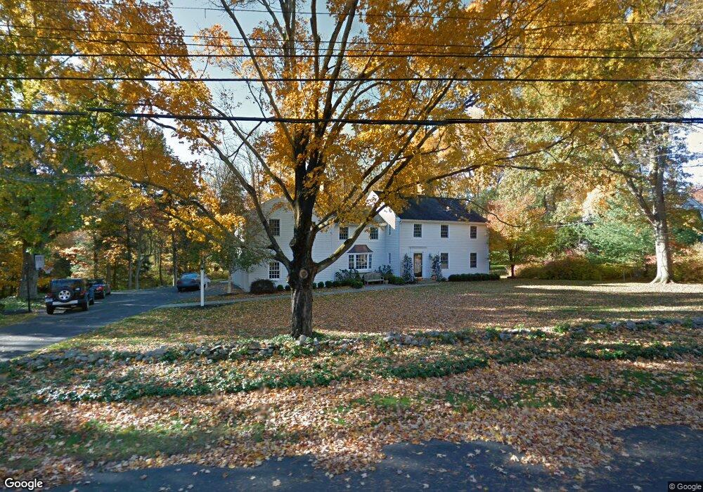 33 Evergreen Hill Rd unit 1, Fairfield, CT 06824 - photo 1