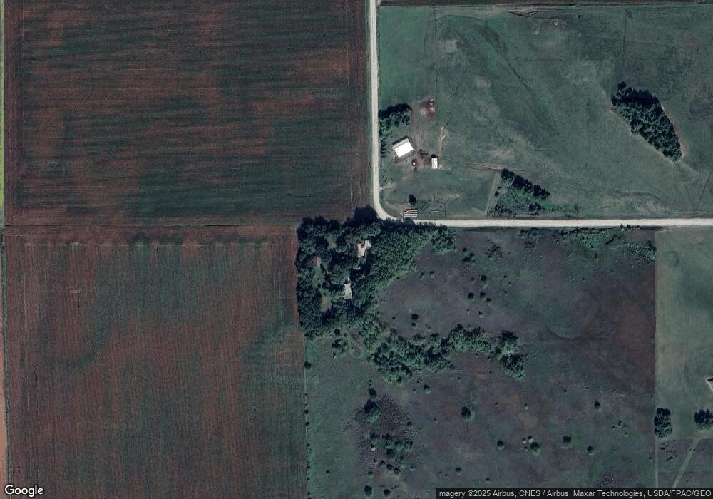 3201 Robin Ave, Reasnor, IA 50232 - photo 1